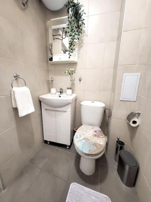 Modern & Bright 1Bd Apartment Near Main Square Plovdiv Extérieur photo