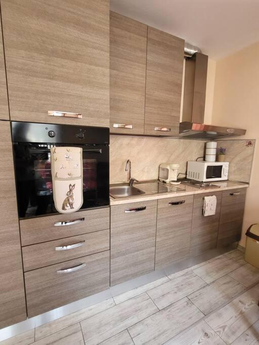 Modern & Bright 1Bd Apartment Near Main Square Plovdiv Extérieur photo